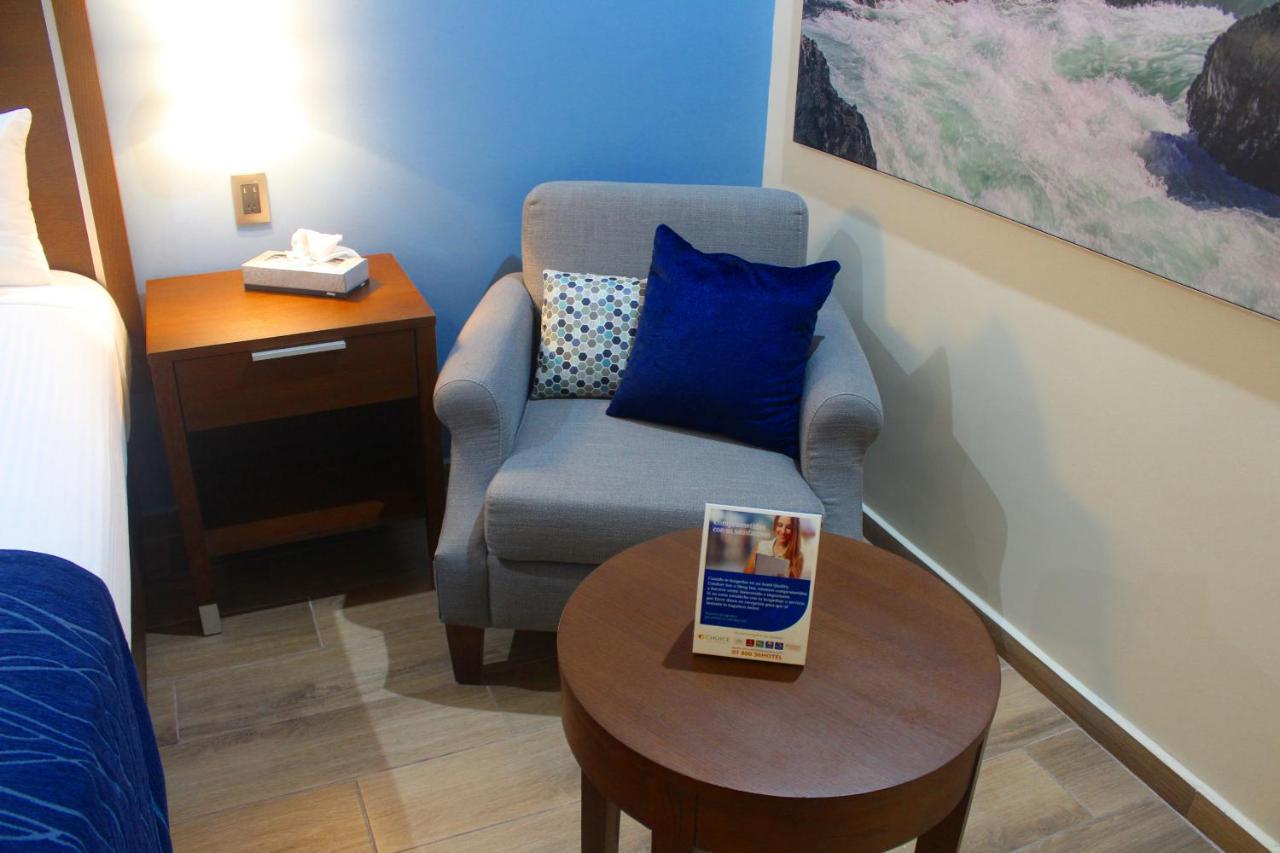 Hotel Comfort Inn Monterrey Norte San Nicolás de los Garzas Eksteriør bilde