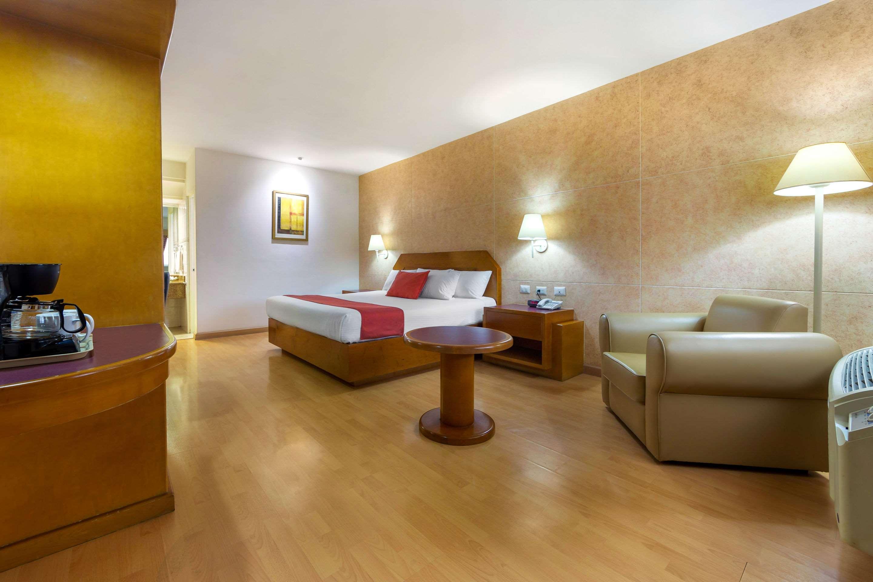 Hotel Comfort Inn Monterrey Norte San Nicolás de los Garzas Eksteriør bilde