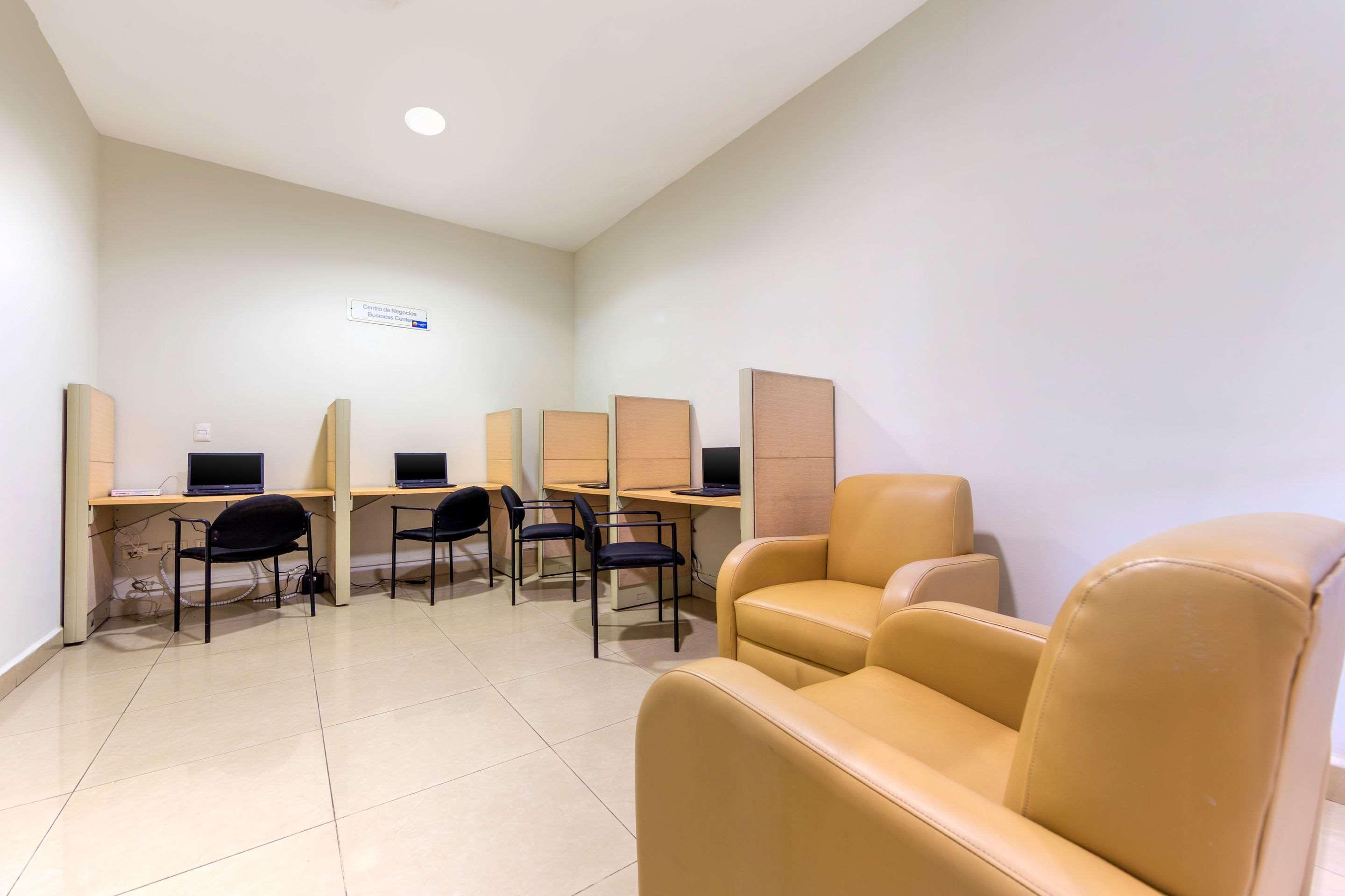 Hotel Comfort Inn Monterrey Norte San Nicolás de los Garzas Eksteriør bilde