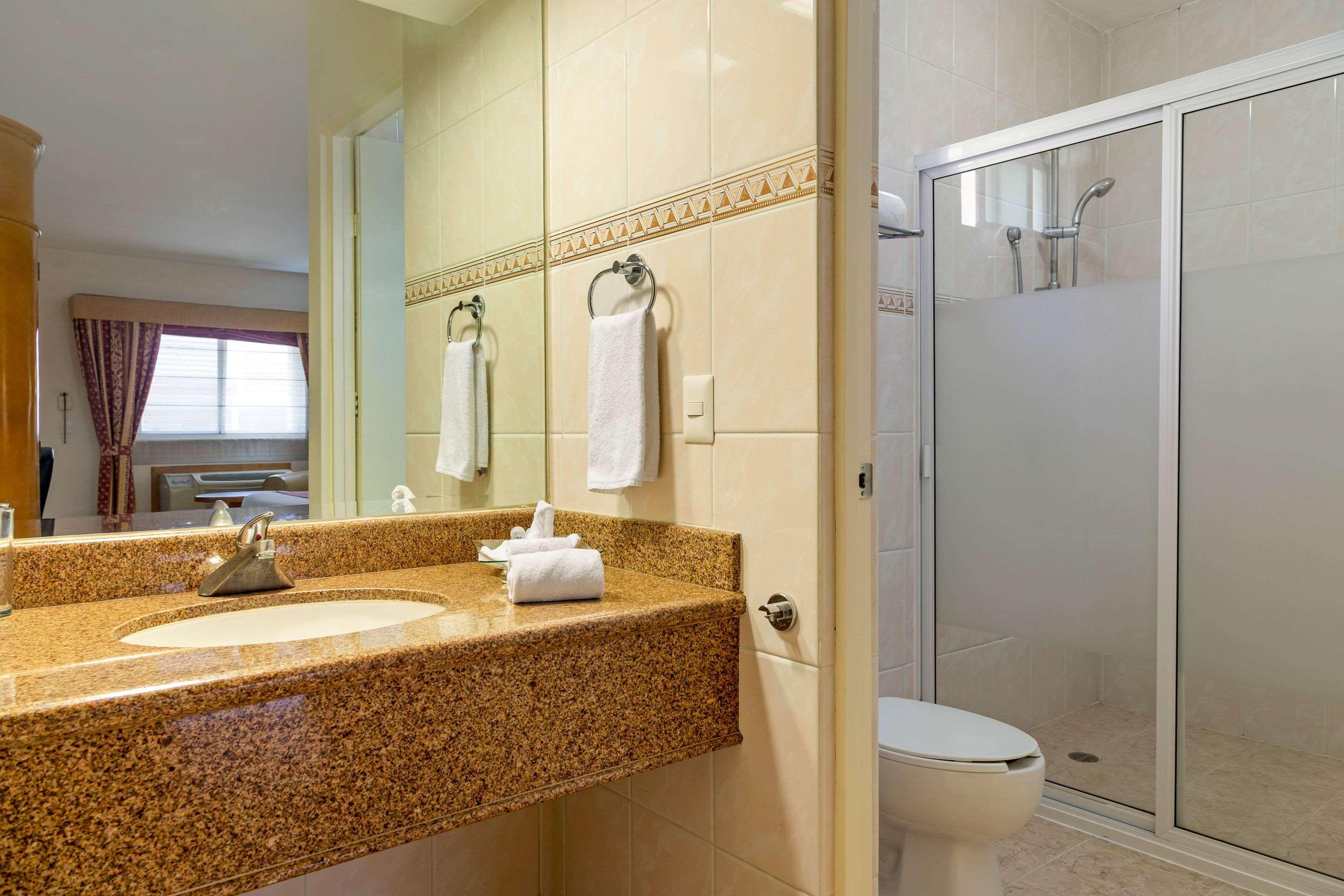 Hotel Comfort Inn Monterrey Norte San Nicolás de los Garzas Eksteriør bilde