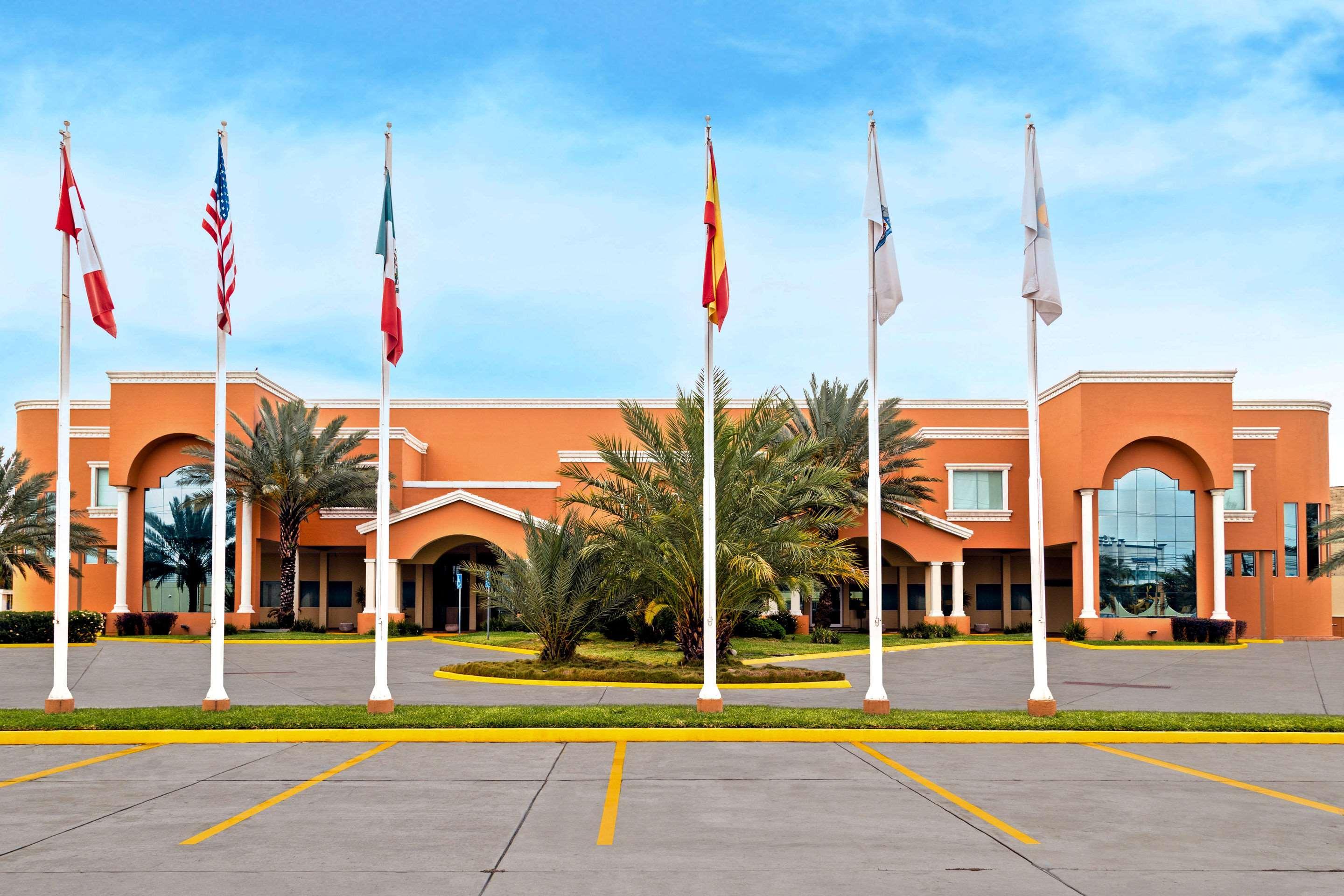 Hotel Comfort Inn Monterrey Norte San Nicolás de los Garzas Eksteriør bilde