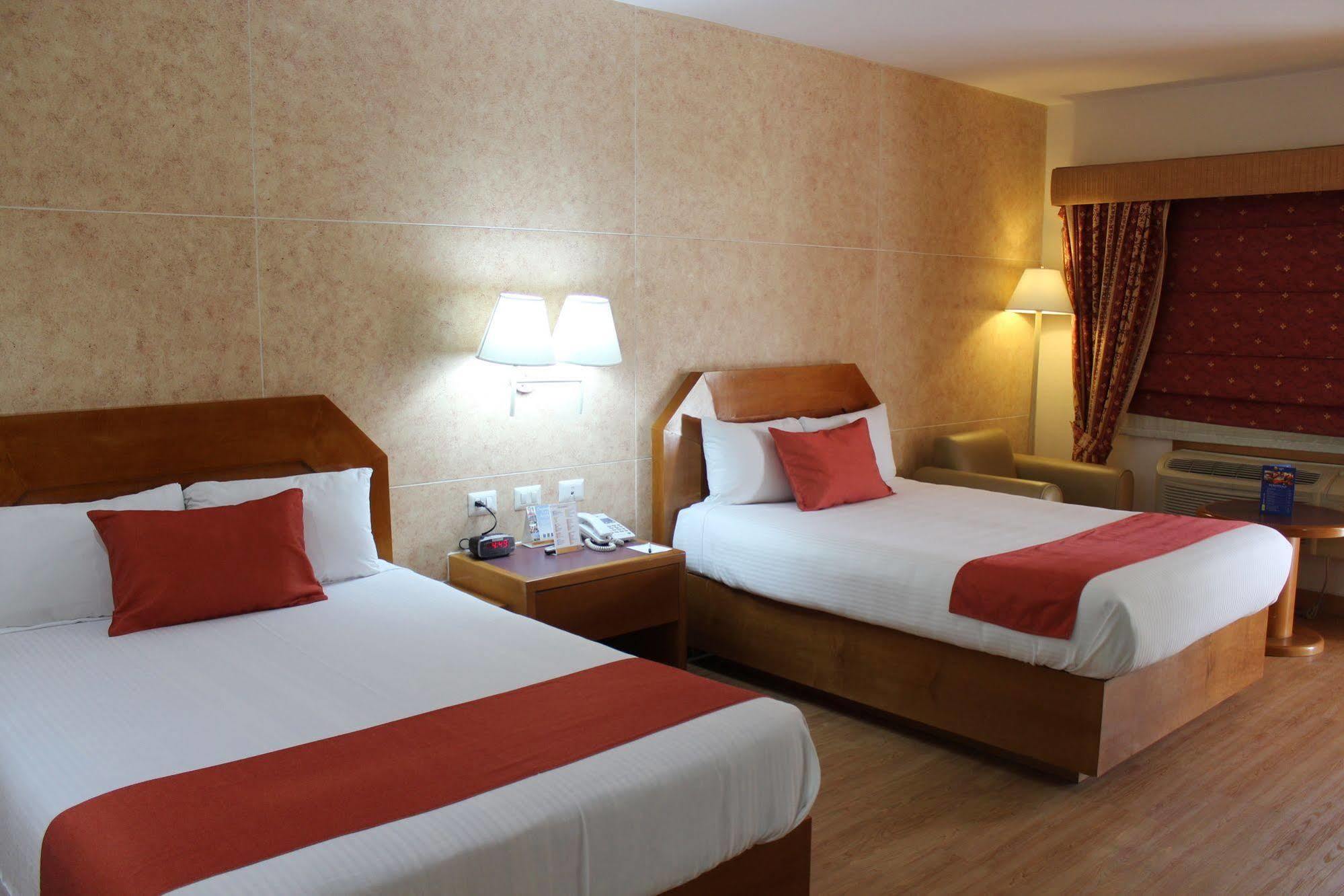 Hotel Comfort Inn Monterrey Norte San Nicolás de los Garzas Eksteriør bilde