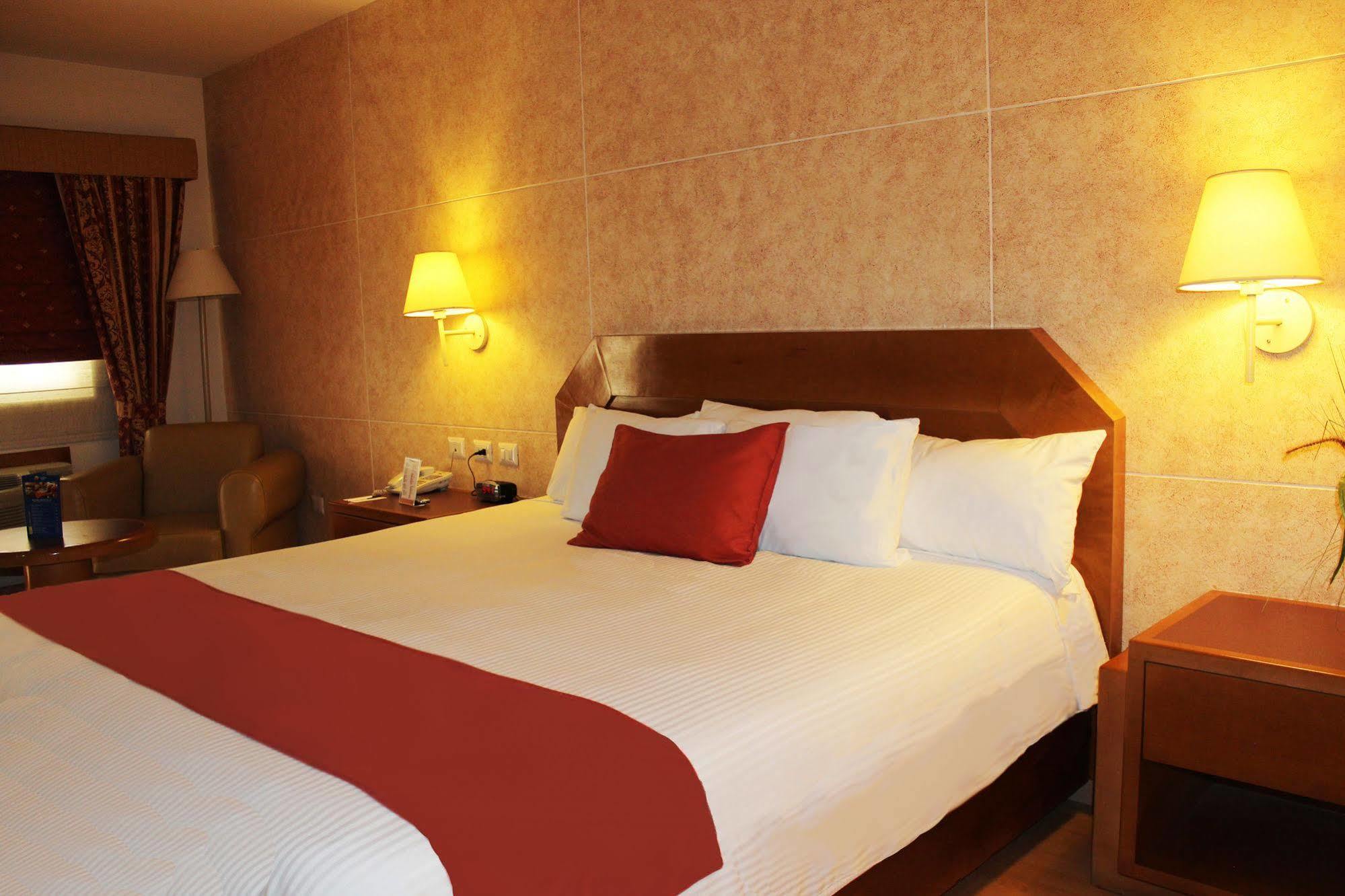 Hotel Comfort Inn Monterrey Norte San Nicolás de los Garzas Eksteriør bilde